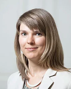 Alexandra Dienes